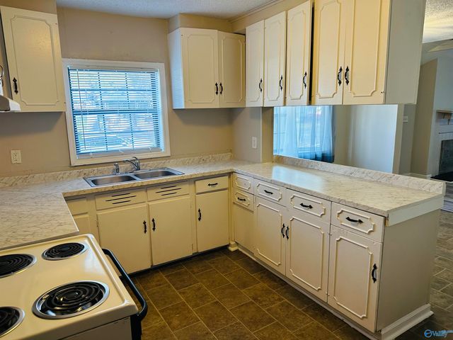 1129 Stillman Avenue, Gadsden, AL 35903