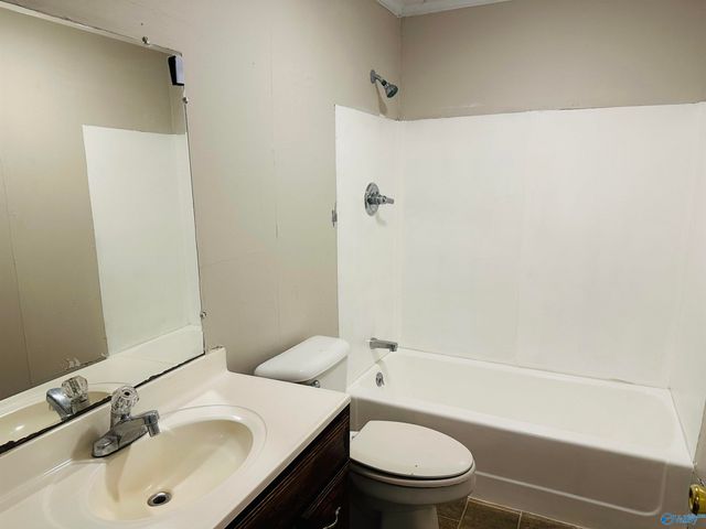 1129 Stillman Avenue, Gadsden, AL 35903