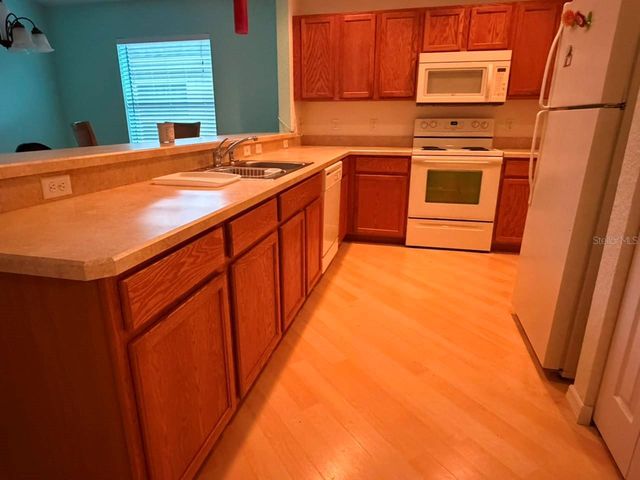 4921 NE 123RD LANE, Oxford, FL 34484