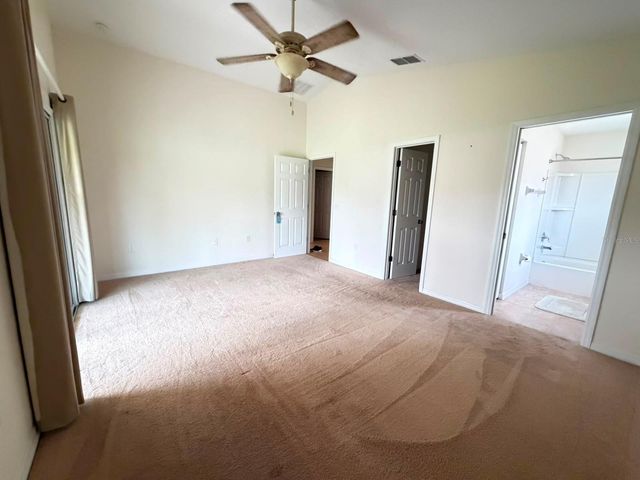 4921 NE 123RD LANE, Oxford, FL 34484