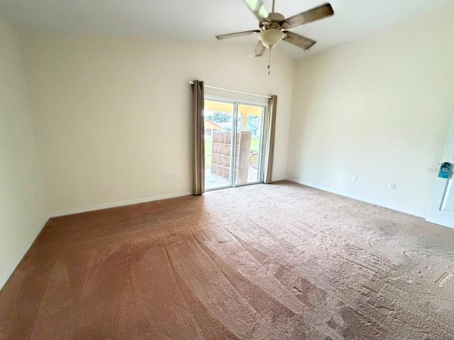 4921 NE 123RD LANE, Oxford, FL 34484