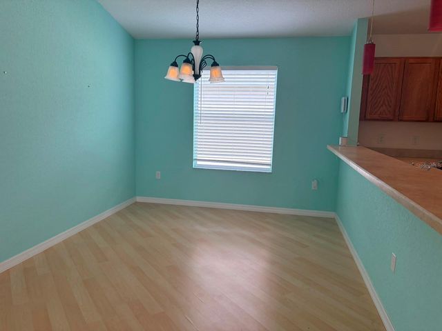 4921 NE 123RD LANE, Oxford, FL 34484