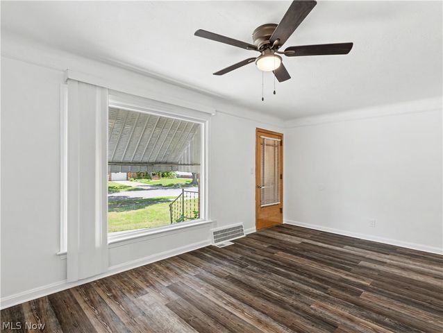 294 E 264th Street, Euclid, OH 44132