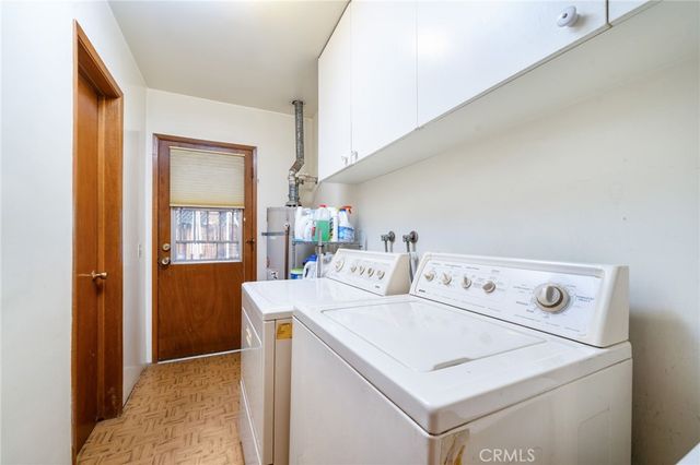 549 California, Claremont, CA 91711