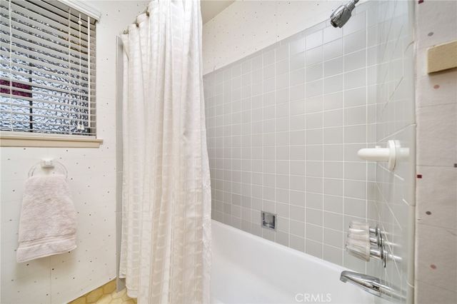 549 California, Claremont, CA 91711