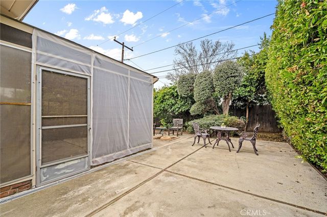 549 California, Claremont, CA 91711