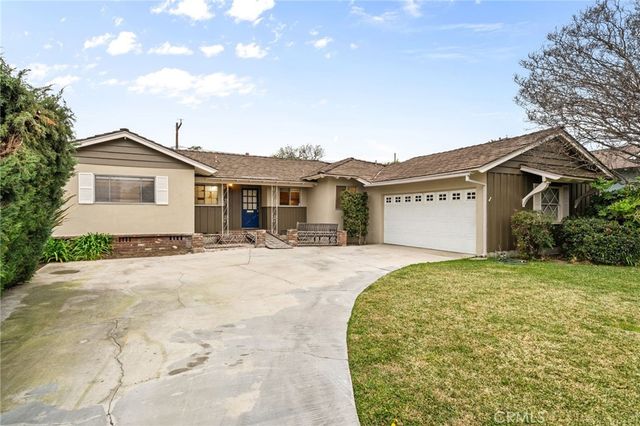 549 California, Claremont, CA 91711