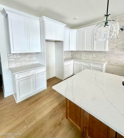 50574 Mistwood Drive, Macomb Twp, MI 48042