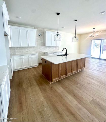 50574 Mistwood Drive, Macomb Twp, MI 48042