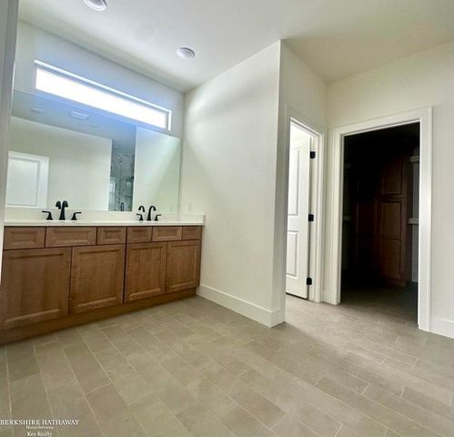 50574 Mistwood Drive, Macomb Twp, MI 48042