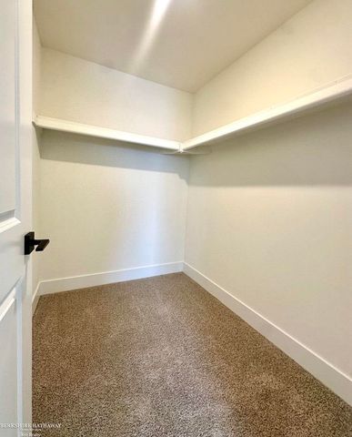 50574 Mistwood Drive, Macomb Twp, MI 48042