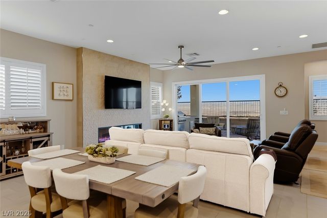 108 Amalfi Coast Way, Henderson, NV 89011