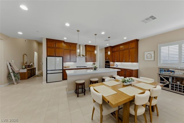 108 Amalfi Coast Way, Henderson, NV 89011