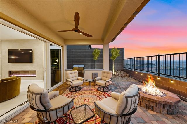 108 Amalfi Coast Way, Henderson, NV 89011