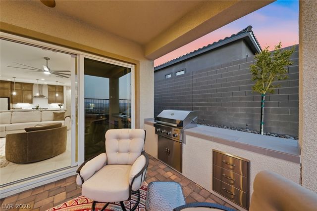 108 Amalfi Coast Way, Henderson, NV 89011