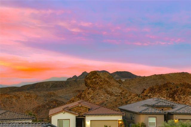 108 Amalfi Coast Way, Henderson, NV 89011