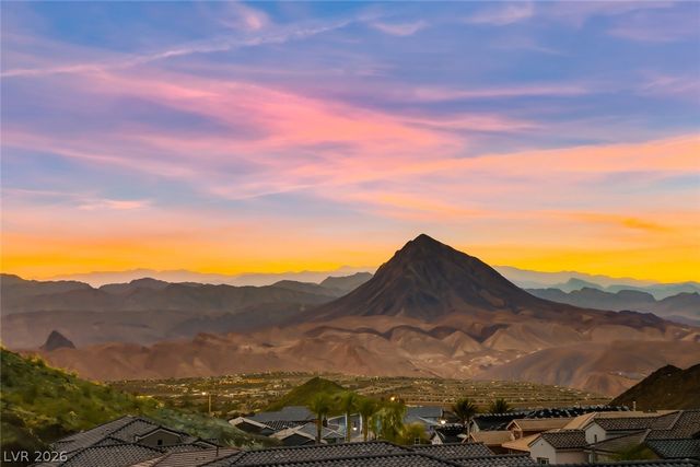 108 Amalfi Coast Way, Henderson, NV 89011