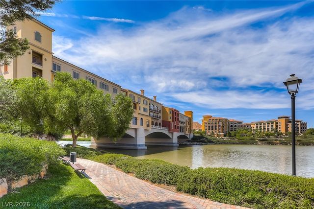 108 Amalfi Coast Way, Henderson, NV 89011