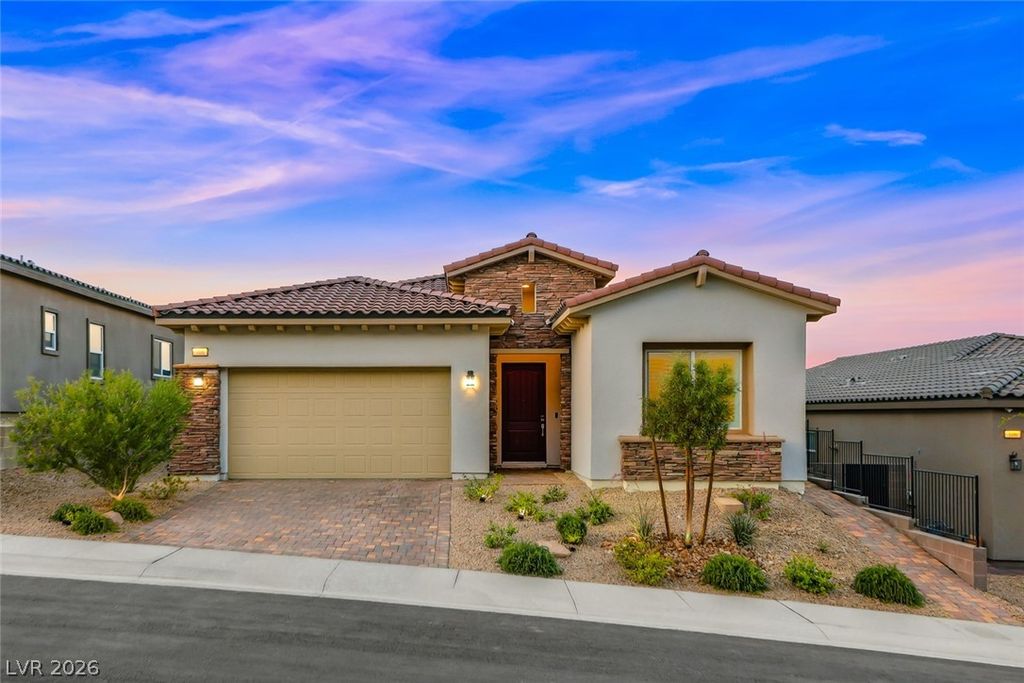 108 Amalfi Coast Way, Henderson, NV 89011