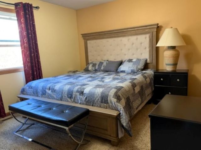 339 N Parkdale Ct, Wichita, KS 67212