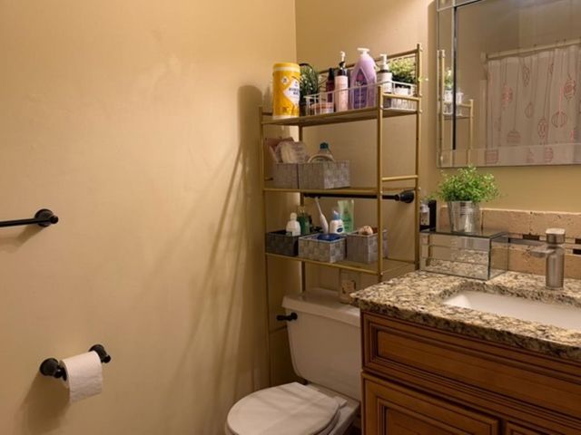 339 N Parkdale Ct, Wichita, KS 67212