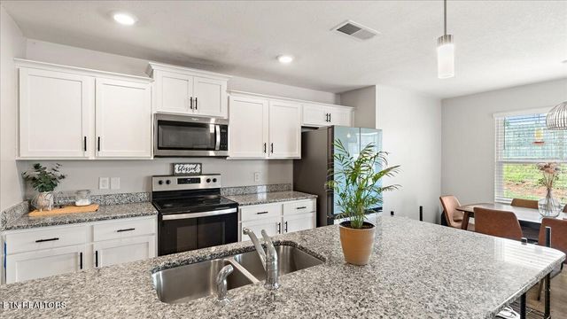 110 Dupitt Circle, Athens, TN 37303