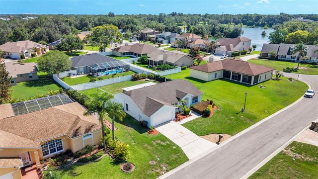 530 JESSANDA WAY, Lakeland, FL 33813