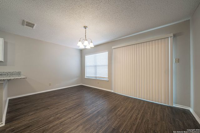 9546 Bending Crest, San Antonio, TX 78239