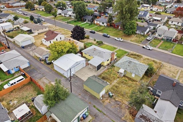 1211 E Garland Ave, Spokane, WA 99207