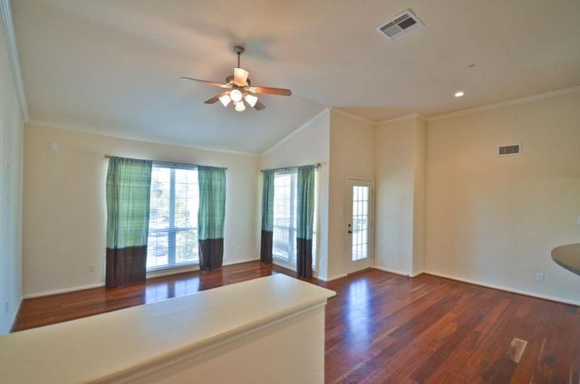 6607 Lake Woodlands Drive 531, The Woodlands, TX 77382