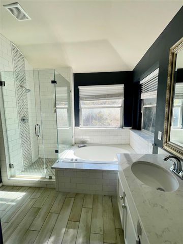 7008 Auckland DR, Austin, TX 78749