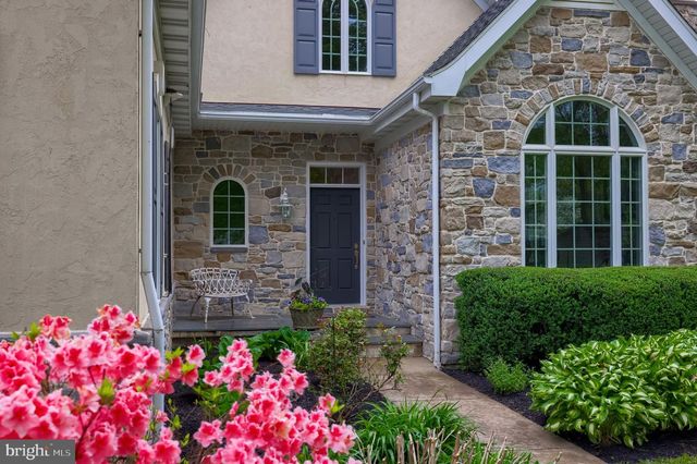 3270 BRIARWOOD BLVD, Lancaster, PA 17601