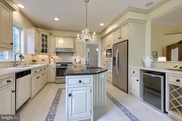 3270 BRIARWOOD BLVD, Lancaster, PA 17601