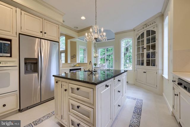 3270 BRIARWOOD BLVD, Lancaster, PA 17601