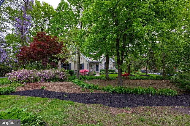 3270 BRIARWOOD BLVD, Lancaster, PA 17601