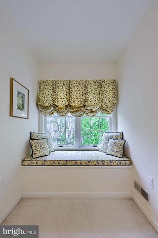 3270 BRIARWOOD BLVD, Lancaster, PA 17601