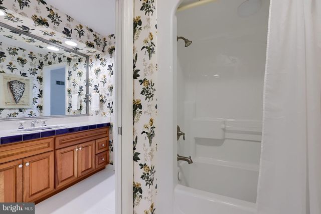 3270 BRIARWOOD BLVD, Lancaster, PA 17601