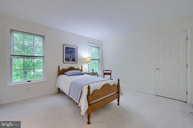 3270 BRIARWOOD BLVD, Lancaster, PA 17601