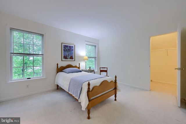 3270 BRIARWOOD BLVD, Lancaster, PA 17601