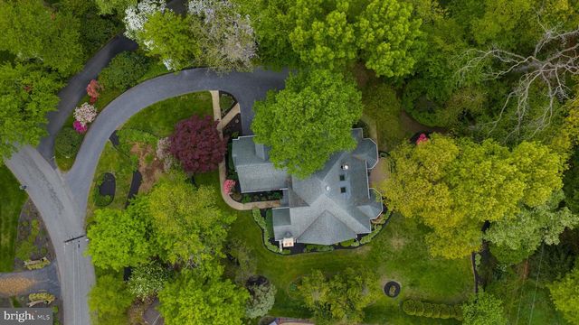 3270 BRIARWOOD BLVD, Lancaster, PA 17601