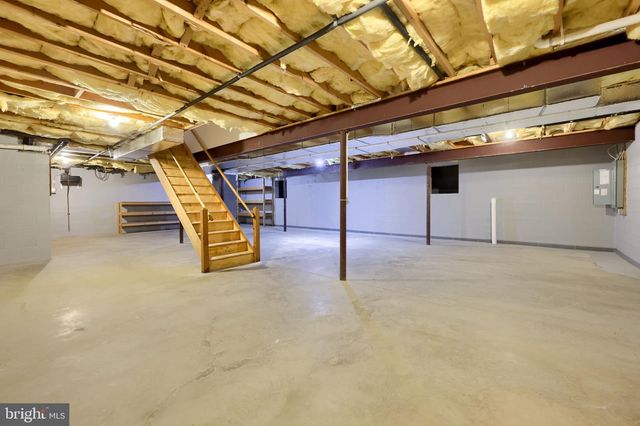 3270 BRIARWOOD BLVD, Lancaster, PA 17601
