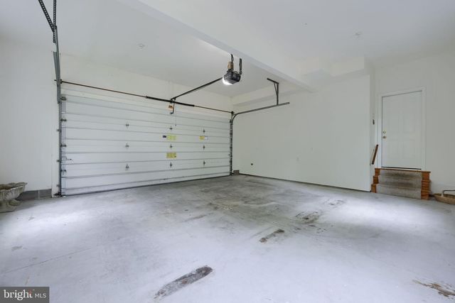 3270 BRIARWOOD BLVD, Lancaster, PA 17601
