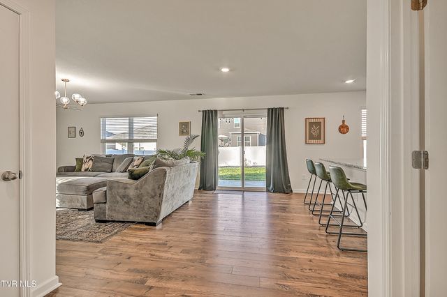 110 Crawford Circle, Bristol, TN 37620