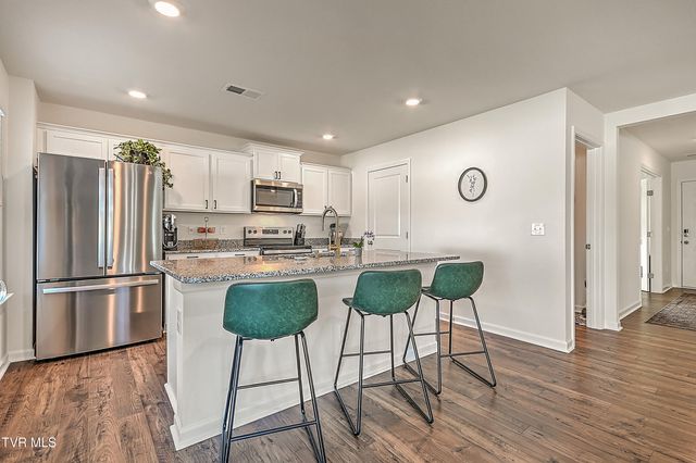 110 Crawford Circle, Bristol, TN 37620