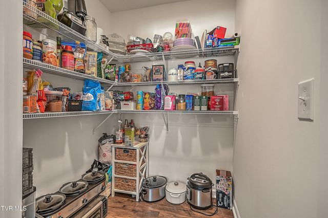 110 Crawford Circle, Bristol, TN 37620