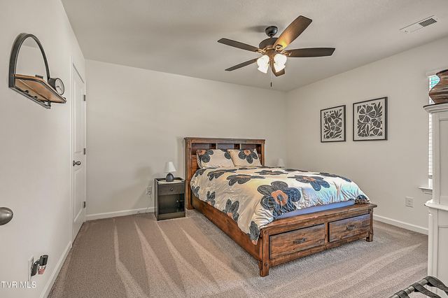 110 Crawford Circle, Bristol, TN 37620