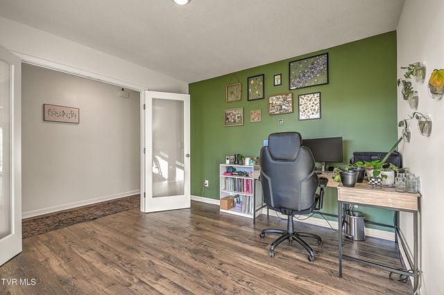 110 Crawford Circle, Bristol, TN 37620