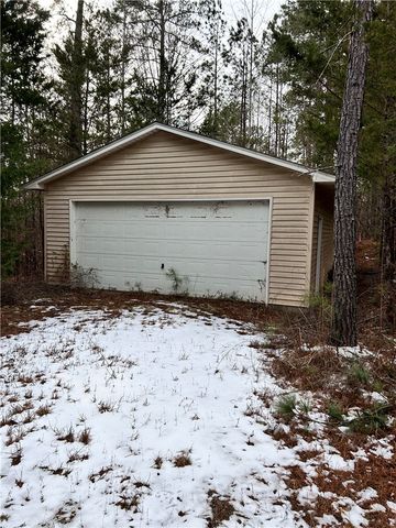 509 Crowe Creek Road, Six Mile, SC 29682