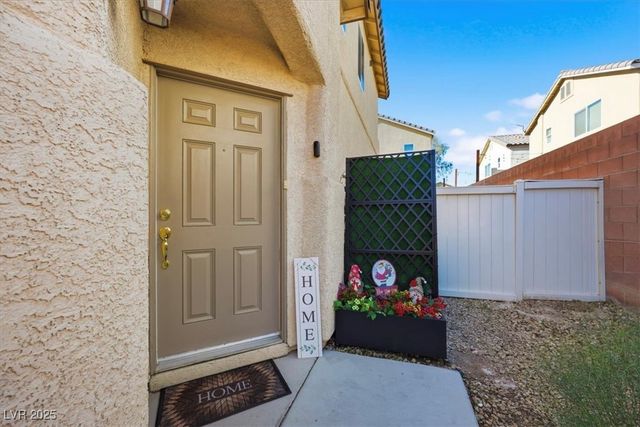 5677 African Lilly Court, Las Vegas, NV 89130