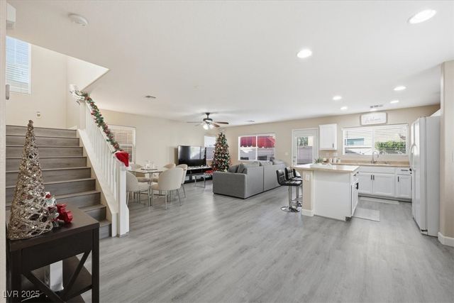 5677 African Lilly Court, Las Vegas, NV 89130